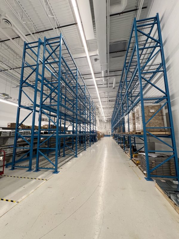 selective pallet racking installation