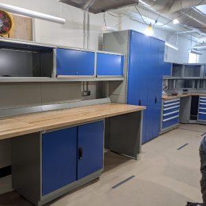 How Warehouse Workstations Reduce Employee Fatigue